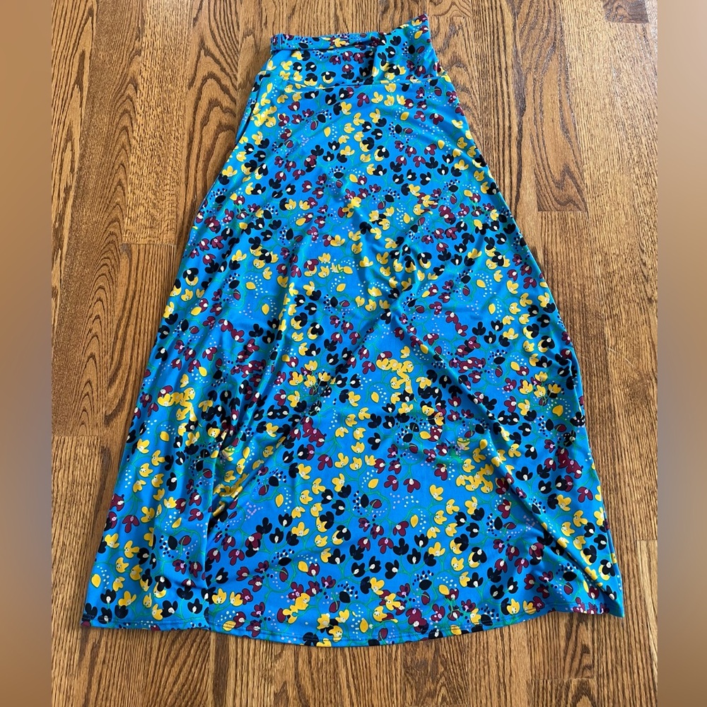 LuLaRoe skirt in size XS